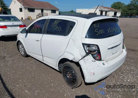 2016 Chevrolet Sonic Lt z USA, uszkodzony, nr VIN 1G1JC6SG3G4131783